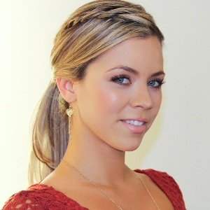 Ximena Duque Biography, Age, Height, Affairs, Husband, Children, Family, Facts, Wiki & More