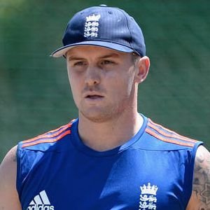 Jason Roy Biography, Age, Wife, Children, Family, Wiki & More