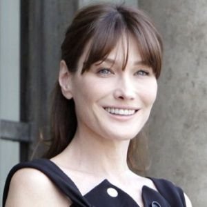 Carla Bruni Biography, Age, Height, Weight, Family, Wiki & More