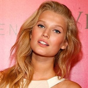 Toni Garrn Biography, Age, Height, Weight, Family, Wiki & More