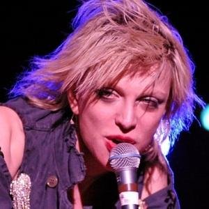 Courtney Love Biography, Age, Height, Weight, Family, Wiki & More