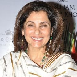 Dimple Kapadia Biography, Age, Husband, Children, Family, Facts, Caste, Wiki & More