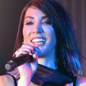Hande Yener Biography, Age, Height, Weight, Family, Wiki & More