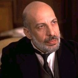 Erick Avari Biography, Age, Height, Weight, Family, Caste, Wiki & More