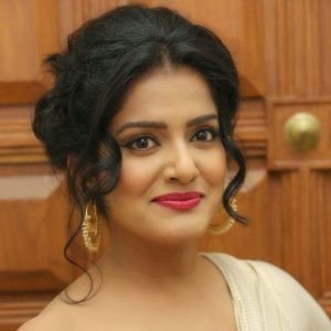 Vishakha Singh Biography, Age, Height, Weight, Family, Wiki & More