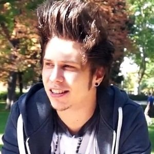 El Rubius Biography, Age, Height, Weight, Girlfriend, Family, Wiki & More