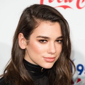 Dua Lipa (Singer) Biography, Age, Height, Weight, Affairs, Family, Facts, Wiki & More