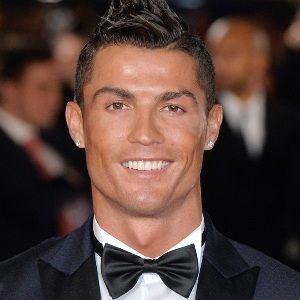 Cristiano Ronaldo Biography, Age, Girlfriend, Wife, Children, Family, Facts, Wiki & More