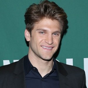 Keegan Allen Biography, Age, Height, Weight, Family, Wiki & More