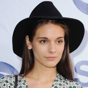 Caitlin Stasey Biography, Age, Height, Weight, Family, Wiki & More