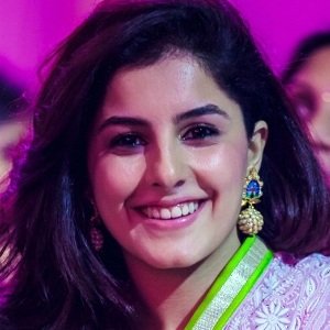 Isha Talwar Biography, Age, Height, Weight, Boyfriend, Family, Wiki & More