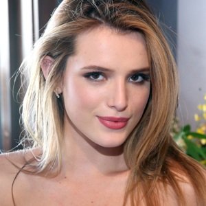 Bella Thorne Biography, Age, Height, Weight, Boyfriend, Family, Wiki & More
