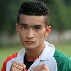 Shiva Thapa (Boxer) Biography, Age, Height, Weight, Girlfriend, Family, Facts, Wiki & More