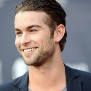 Chace Crawford Biography, Age, Height, Weight, Family, Wiki & More