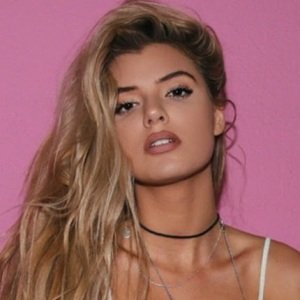 Alissa Violet Biography, Age, Height, Weight, Boyfriend, Family, Wiki & More