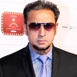 Gulshan Grover Biography, Age, Wife, Children, Family, Caste, Wiki & More