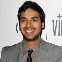 Kunal Nayyar Biography, Age, Height, Weight, Affair, Wife, Family, Wiki & More