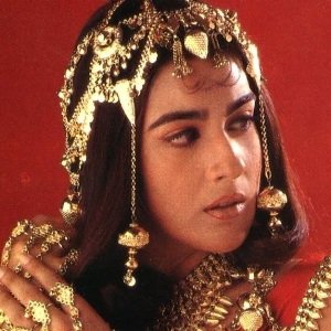 Amrita Singh Biography, Age, Height, Ex-husband, Children, Family, Facts, Wiki & More
