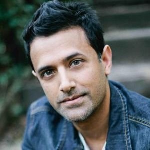 Navin Chowdhry Biography, Age, Height, Weight, Family, Wiki & More