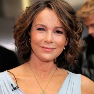 Jennifer Grey Biography, Age, Height, Weight, Family, Wiki & More