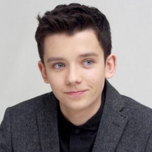 Asa Butterfield Biography, Age, Height, Weight, Family, Wiki & More