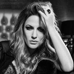 Caroline Flack Biography, Age, Death, Height, Weight, Family, Wiki & More