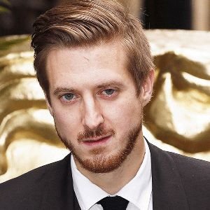 Arthur Darvill Biography, Age, Height, Weight, Family, Wiki & More