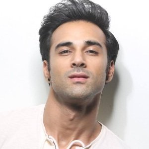 Pulkit Samrat Biography, Age, Wife, Children, Family, Caste, Wiki & More