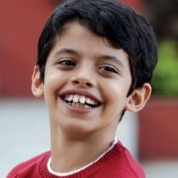 Darsheel Safary Biography, Age, Height, Weight, Girlfriend, Family, Wiki & More