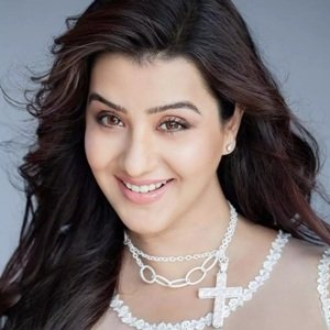 Shilpa Shinde Biography, Age, Height, Weight, Boyfriend, Family, Facts, Wiki & More