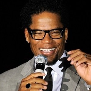 D. L. Hughley Biography, Age, Height, Weight, Family, Wife, Children, Facts, Wiki & More