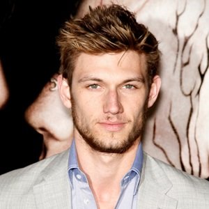 Alex Pettyfer Biography, Age, Height, Weight, Family, Wiki & More