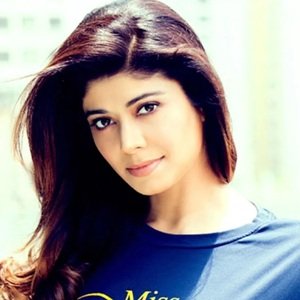 Pooja Batra (Actress) Biography, Height, Age, Husband, Children, Family, Facts, Caste, Wiki & More