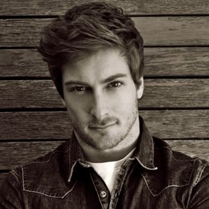 Daniel Lissing Biography, Age, Height, Weight, Family, Wiki & More