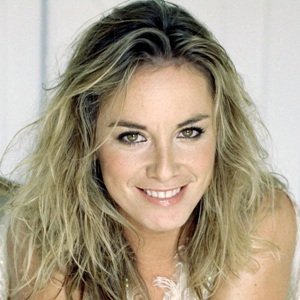 Tamzin Outhwaite Biography, Age, Height, Weight, Family, Wiki & More