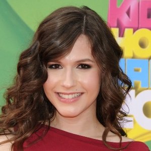 Erin Sanders Biography, Age, Height, Weight, Family, Wiki & More