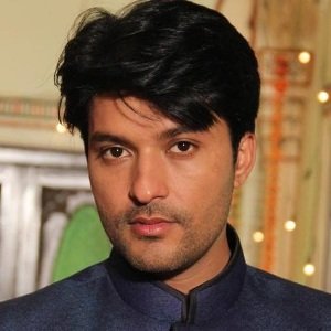 Anas Rashid (Actor) Biography, Age, Height, Weight, Wife, Family, Caste, Wiki & More