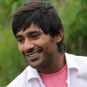 Varun Sandesh Biography, Age, Wife, Children, Family, Facts, Caste, Wiki & More