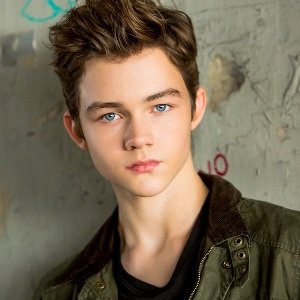 Levi Miller