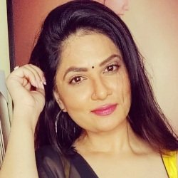 Aabha Paul (Actress) Biography, Age, Height, Boyfriend, Family, Facts, Caste, Wiki & More