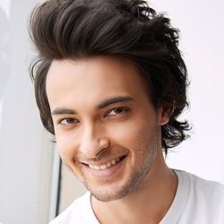 Aayush Sharma Biography, Age, Height, Wife, Children, Family, Facts, Wiki & More