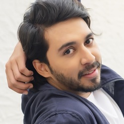 Abhay Mahajan Biography, Age, Height, Weight, Girlfriend, Family, Wiki & More