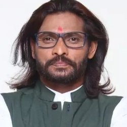 Abhijeet Bichukale Biography, Age, Wife, Children, Family, Caste, Wiki & More