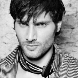 Aham Sharma Biography, Age, Wife, Children, Family, Wife, Caste, Wiki & More