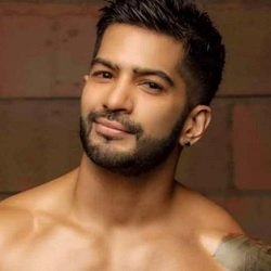 Amit Tandon Biography, Age, Wife, Children, Family, Wiki & More