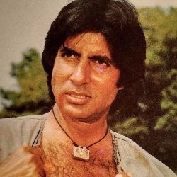 Amitabh Bachchan Biography, Age, Height, Wife, Children, Family, Affair, Caste, Wiki & More