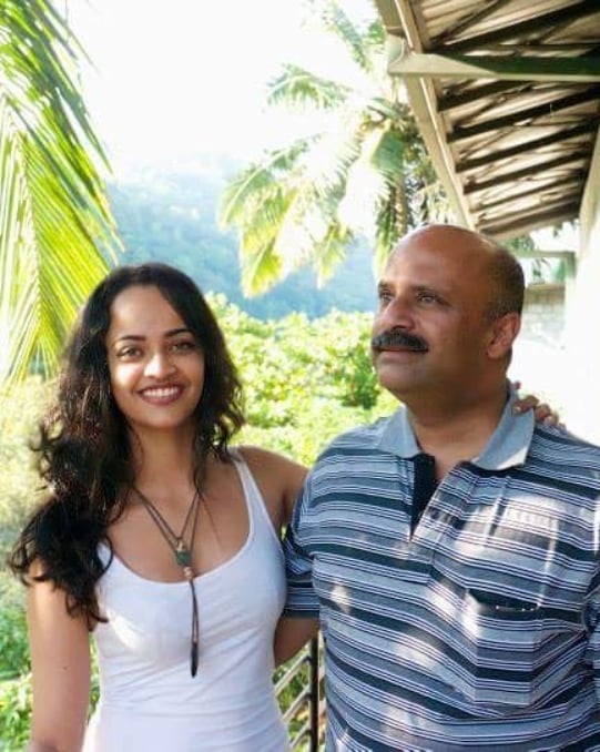 Anjali Sivaraman (Actress) Biography, Age, Height, Boyfriend, Family, Facts, Wiki & More