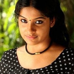 Archana Kavi (Actress) Biography, Age, Height, Family, Husband, Children, Facts, Wiki & More