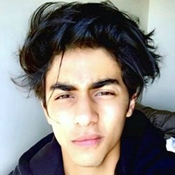 Aryan Khan (SRK's Son) Biography, Age, Height, Weight, Girlfriend, Family, Facts, Wiki & More