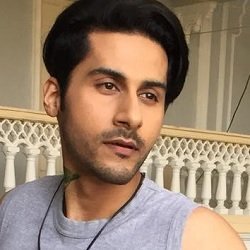 Ayush Anand Biography, Age, Height, Weight, Girlfriend, Family, Wiki & More